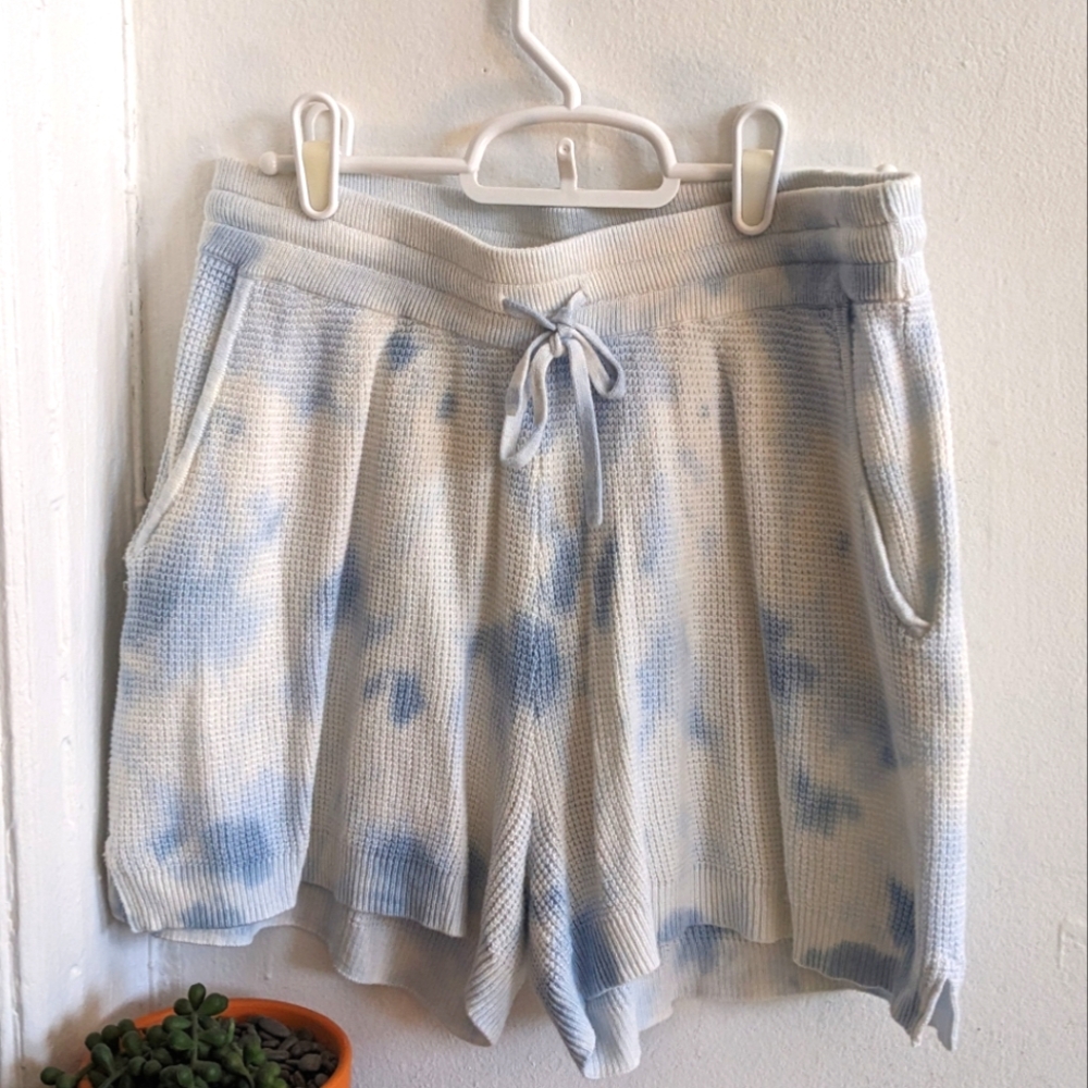 DH New York Sky Blue Drawstring Cashmere Blend Knit Shorts